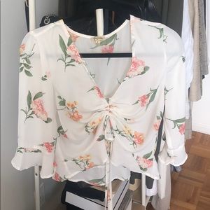 White floral scrunch tie top